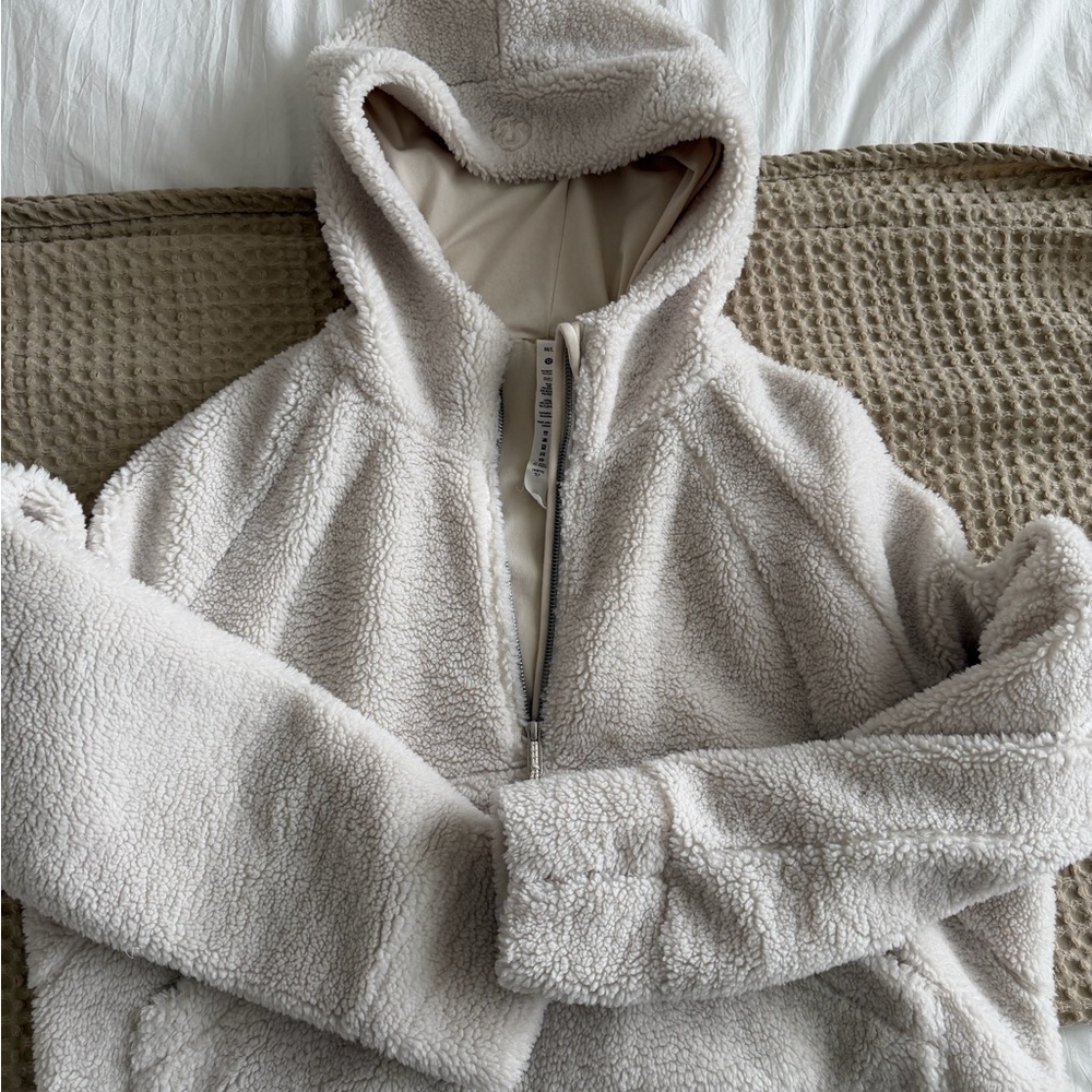 Lululemon Athletica Cream Sherpa Jacket